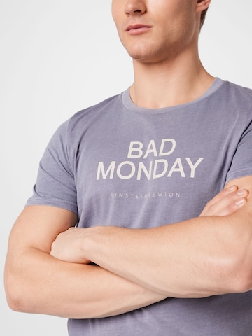 Tricou 'Bad Monday' de la EINSTEIN & NEWTON pe albastru