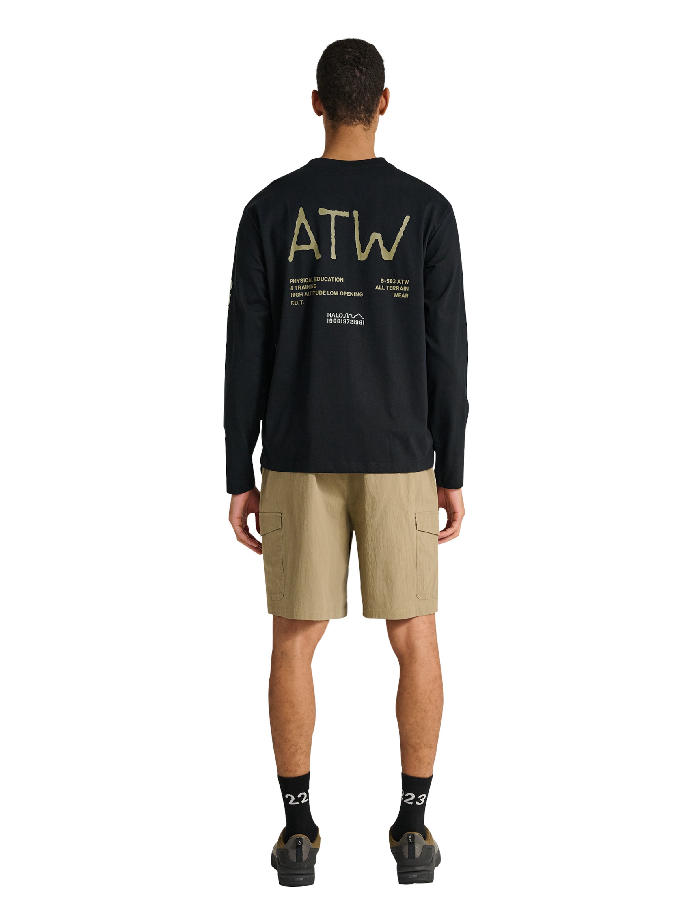 HALO Shirt in Schwarz