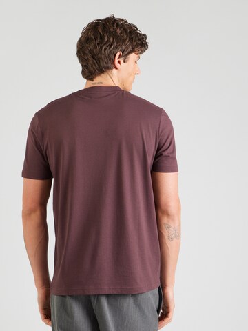 Tricou 'Danotie' de la HUGO pe maro