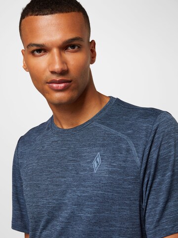 SKECHERS Performance Shirt in Blue