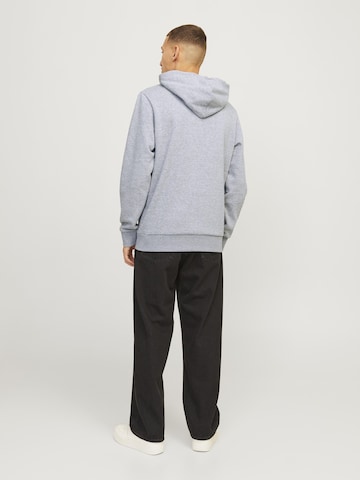 JACK & JONES Sweatshirt 'JJXMas' in Grijs
