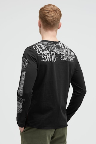 CAMP DAVID Shirt in Black: front