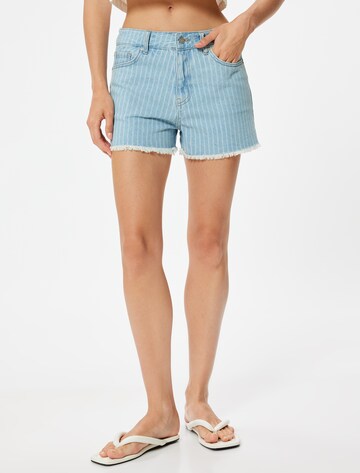 Koton Regular Jeans in Blauw: voorkant