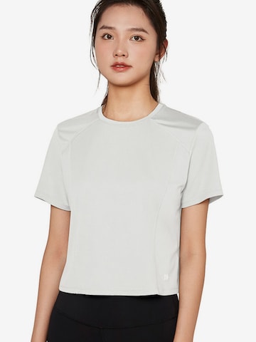 Yvette Sports Performance Shirt in White: front