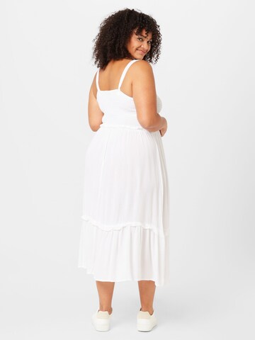 Robe 'WISMA' Zizzi en blanc