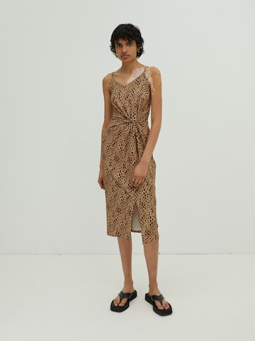 EDITED Dress 'Maxine' in Brown: front