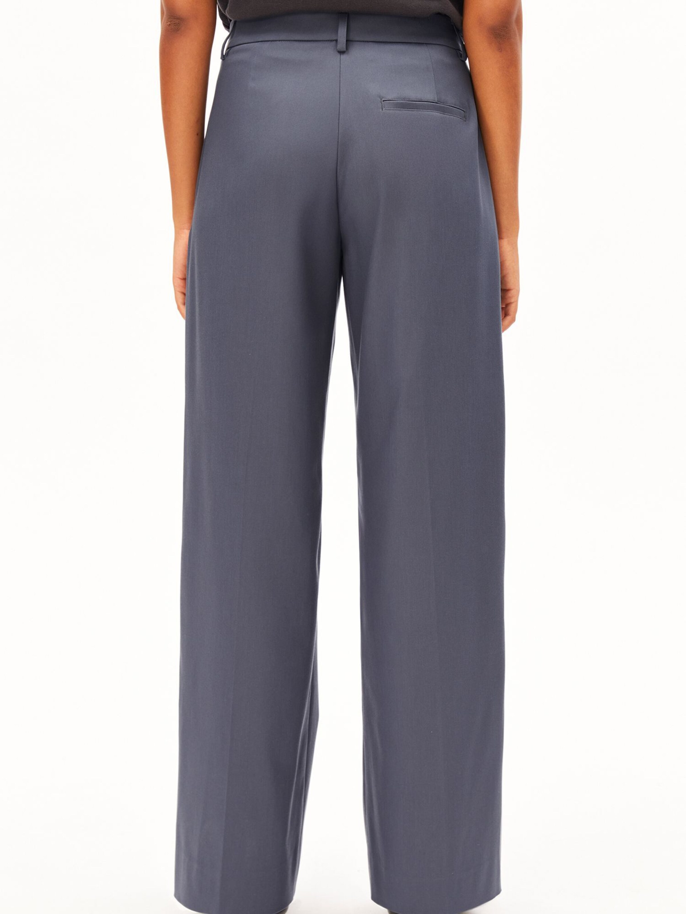 ARMEDANGELS Regular Trousers in Grey