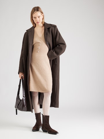 ABOUT YOU Gebreide jurk 'Wren' in Beige