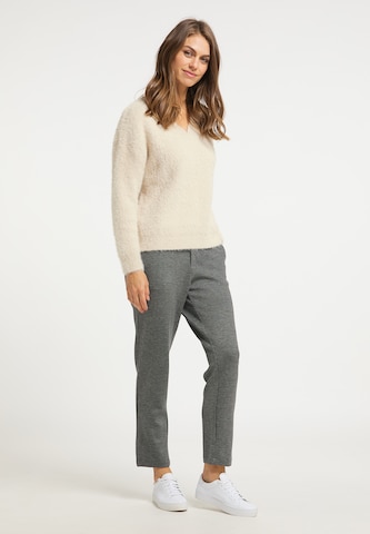 Usha Sweater in Beige