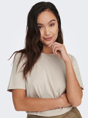 ONLY T-Shirt in Beige