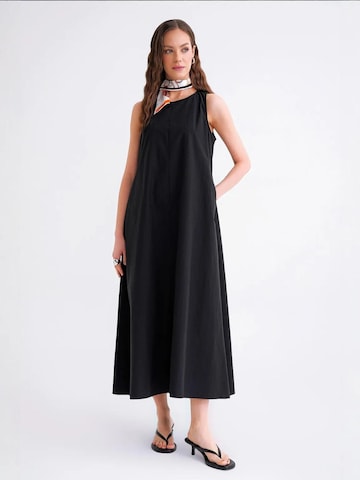 MixRay - Vestido em preto: frente