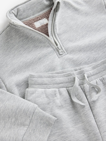 Pyjama Next en gris