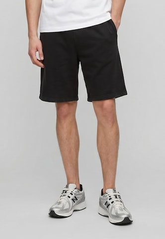 Regular Pantalon Urban Classics en noir : devant
