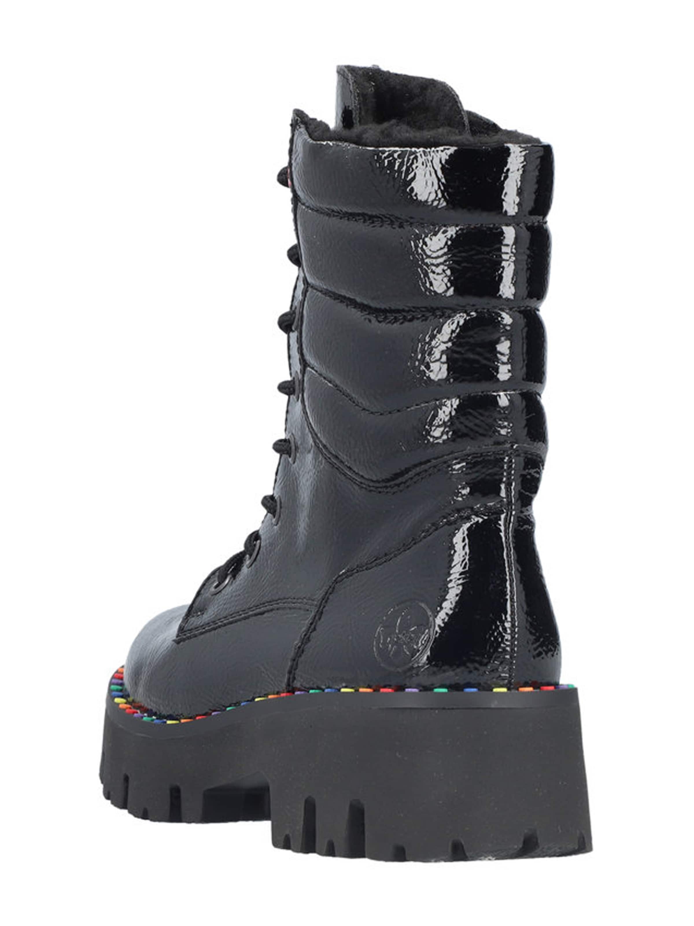 Ghete cu șireturi de la Rieker pe negru