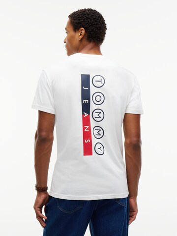 Tommy Jeans Tričko 'DNA' – bílá: přední strana
