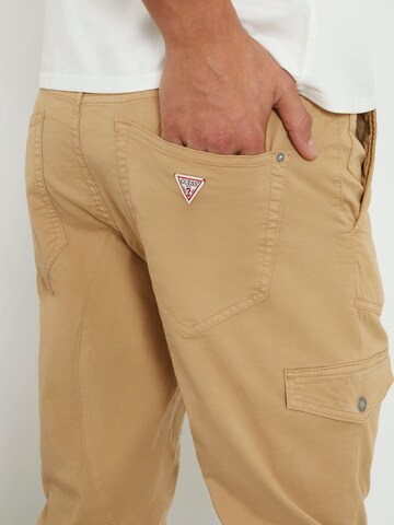 GUESS Slim fit Cargo Pants in Beige