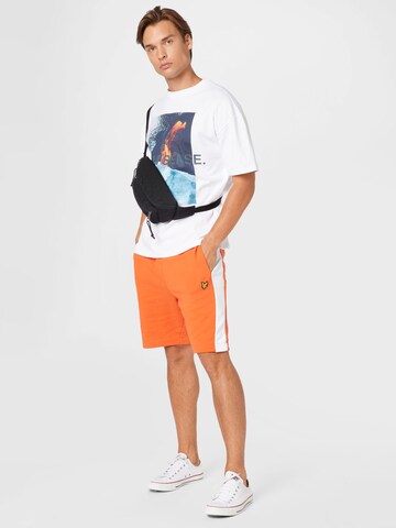 Lyle & Scott Regular Shorts in Orange