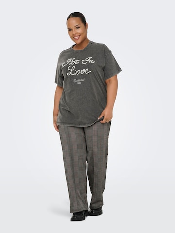 ONLY Carmakoma - Camiseta en negro