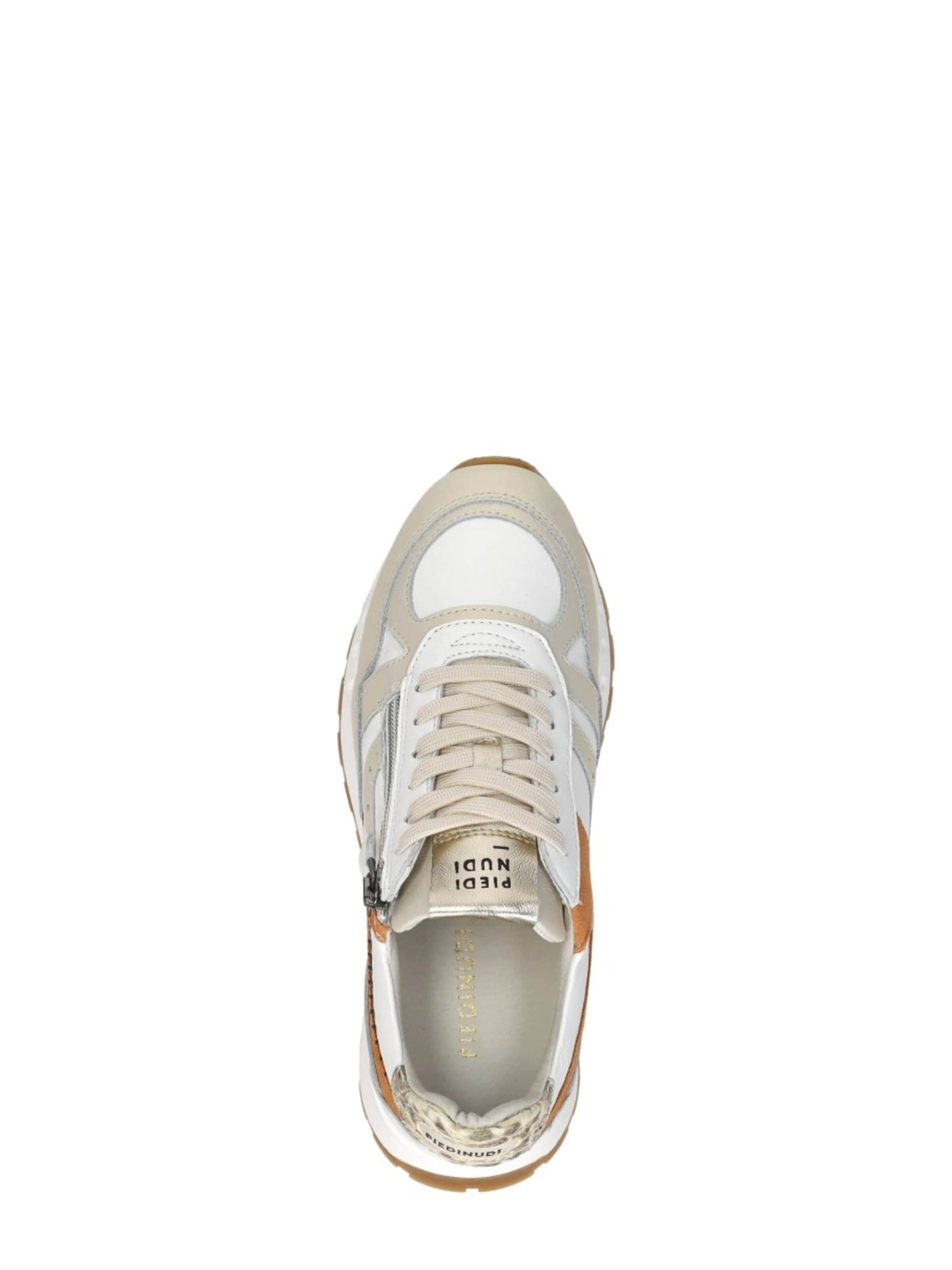 Baskets basses 'Kira' Piedi Nudi en beige