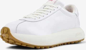 Baskets basses 'Pelotas Athens' CAMPER en blanc : devant