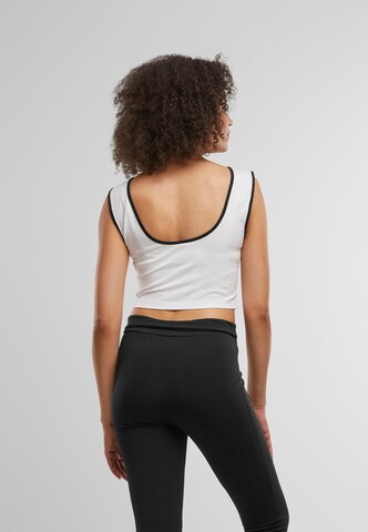 Haut Urban Classics en blanc