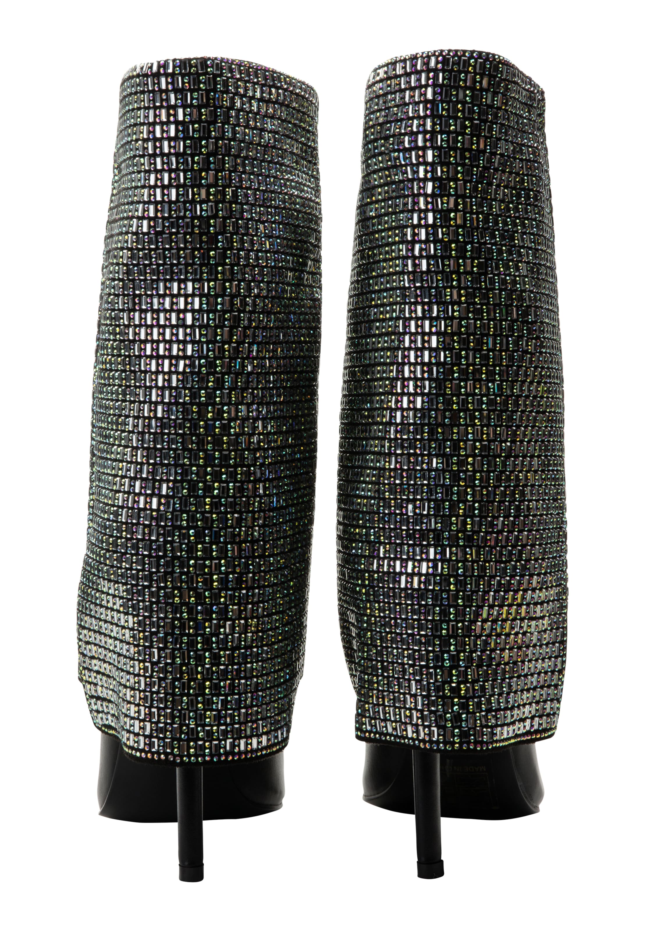 faina Škornji | črna barva