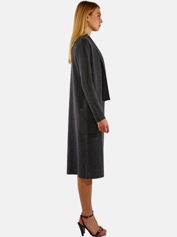 TOOche Knitted Coat in Grey