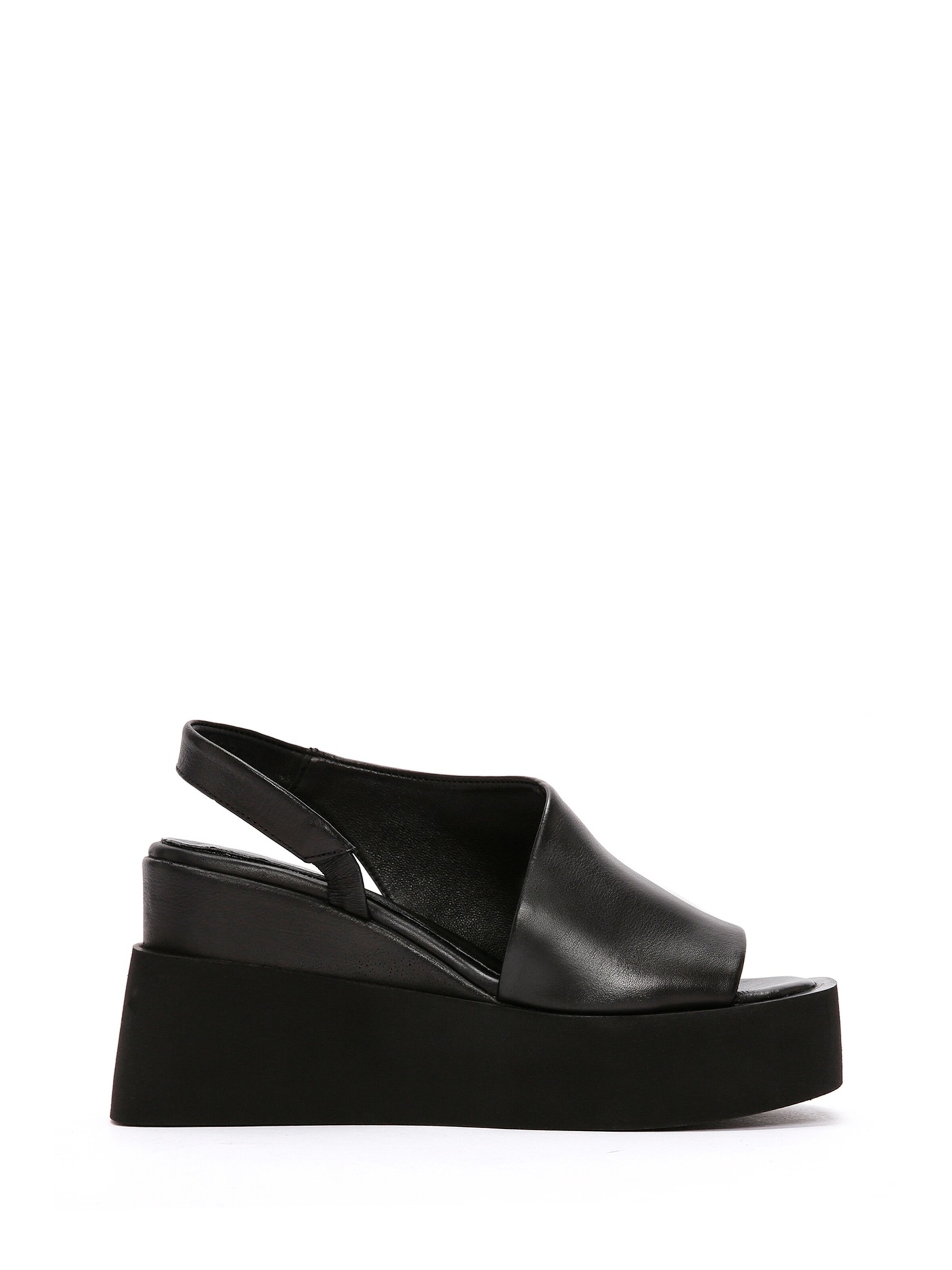 Derimod Sandale in Schwarz