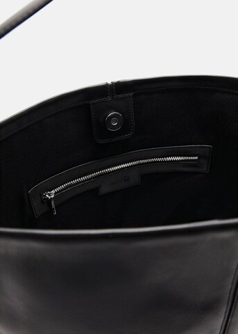 MANGO Shopper 'Carnabyn' in Schwarz