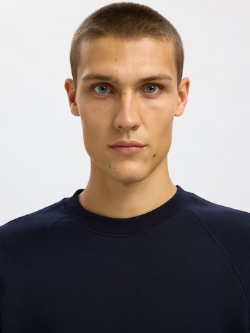 SELECTED Sweatshirt i blå