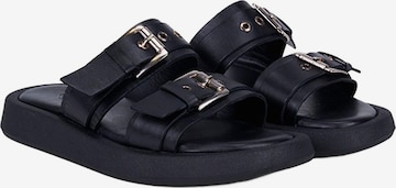 Desa Slippers 'Folien' in Black: front