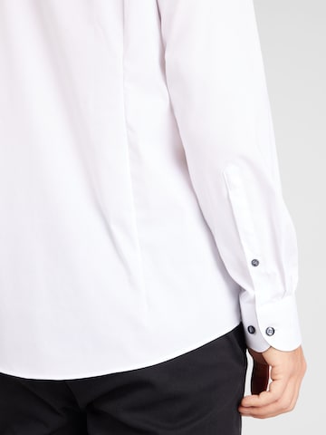 OLYMP Rovný strih Biznis košeľa 'Level 5' - biela
