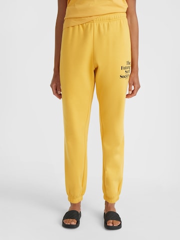 O'NEILL Tapered Broek in Geel: voorkant