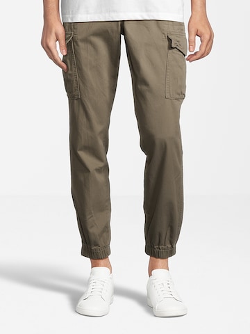 Effilé Pantalon cargo AÉROPOSTALE en vert : devant