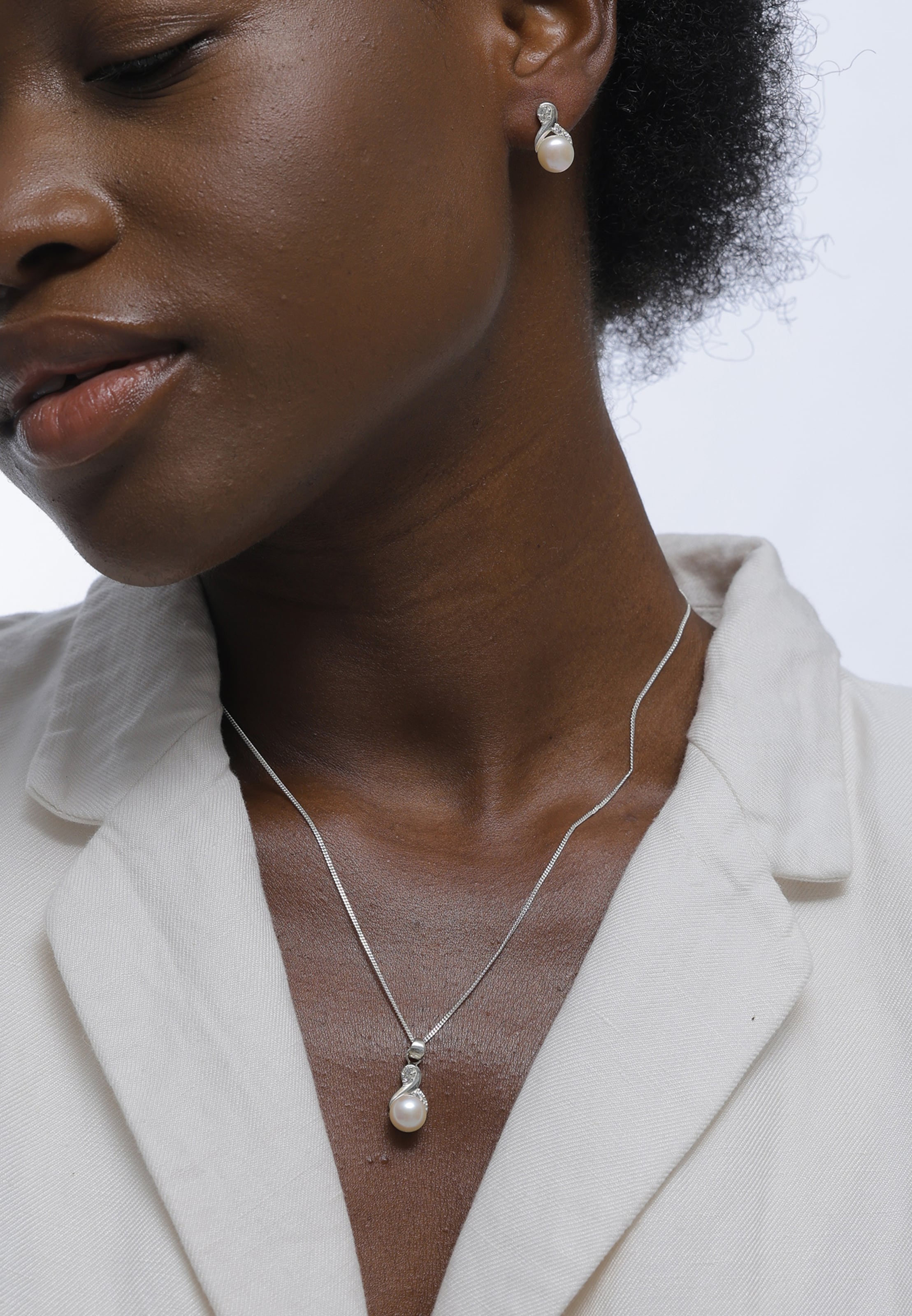 ELLI Sada šperkov 'Infinity' - Strieborná: predná strana