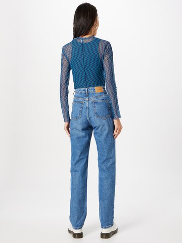 WEEKDAY Regular Jeans 'Rowe Extra High Straight' in Blauw