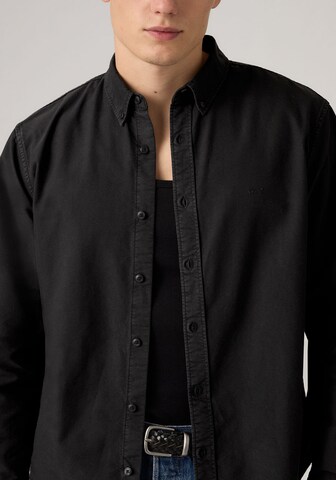 LEVI'S ® Regular fit Button Up Shirt in Black