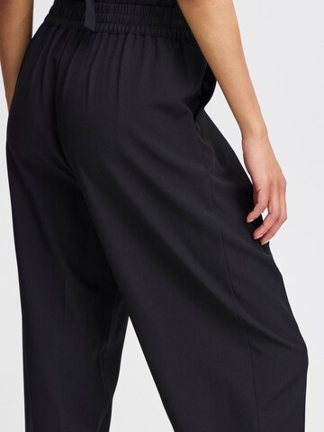b.young Loose fit Pleat-front trousers 'MMMIDDE' in Black