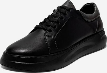 Chaussure à lacets Lorévine en noir : devant