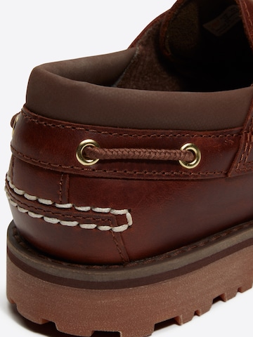 TIMBERLAND Lage schoen in Bruin