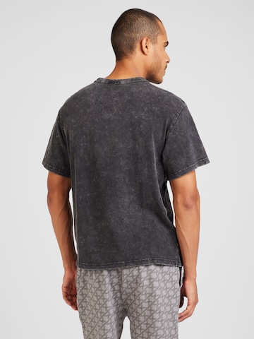 WEEKDAY T-Shirt in Schwarz