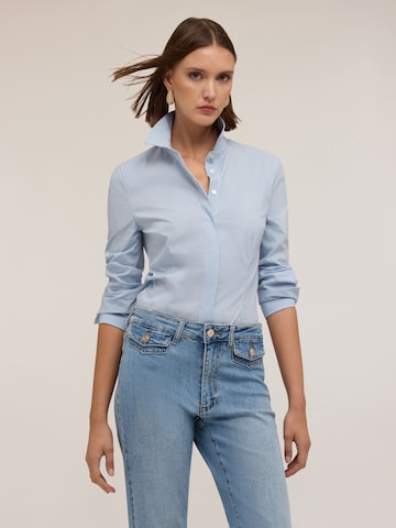 MOTIVI Shirt in Blauw