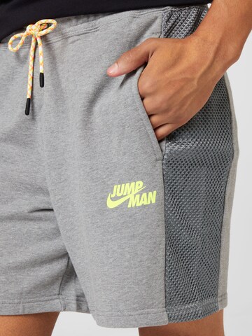 Jordan Regular Trousers in Grey