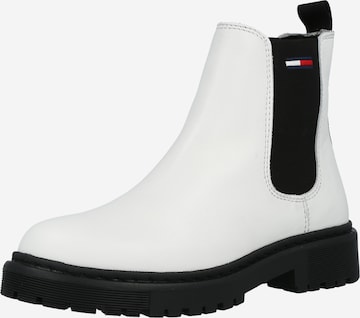 Tommy Jeans Chelsea Boots in White: front