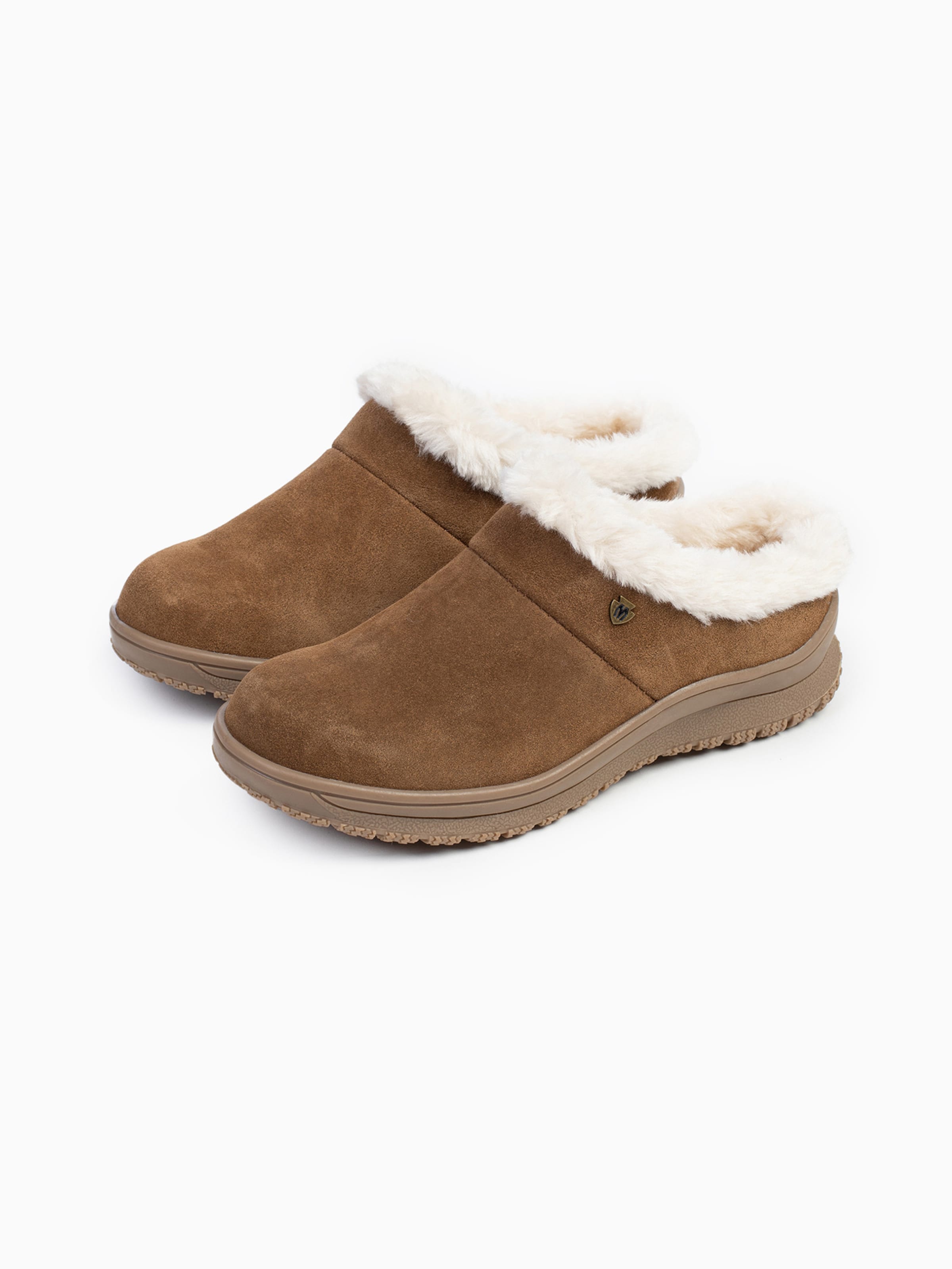 Minnetonka Slipper 'Emerson' i brun