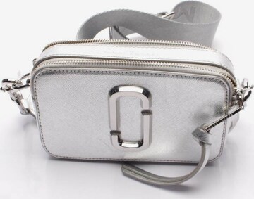 Marc Jacobs Schultertasche / Umhängetasche One Size in Silber: predná strana