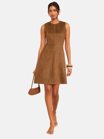 love & roses Dress in Brown: front