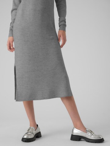 VERO MODA Kootud kleit 'LEFILE', värv hall