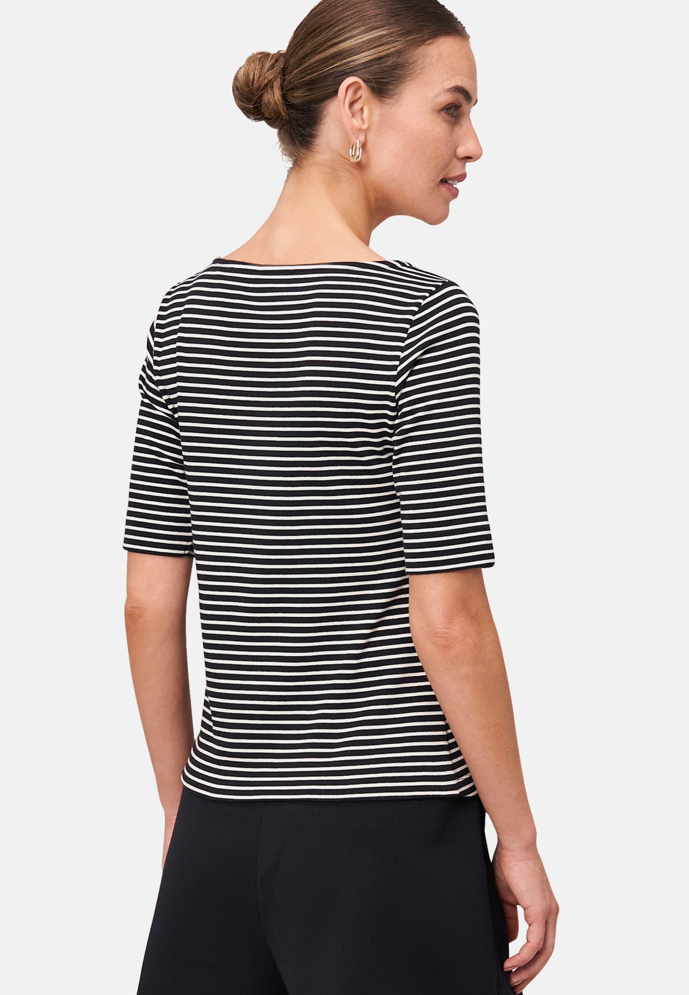 zero Ringelshirt mit U-Boot Ausschnitt in Schwarz