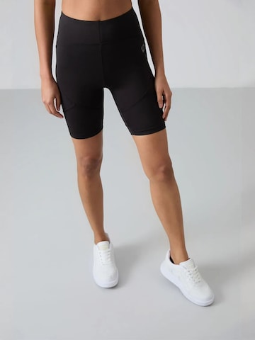 Tommy Life Skinny Leggings in Black: front
